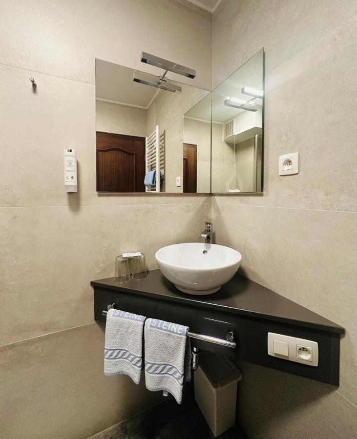 Hotel Steineweiher St. Vith Екстер'єр фото