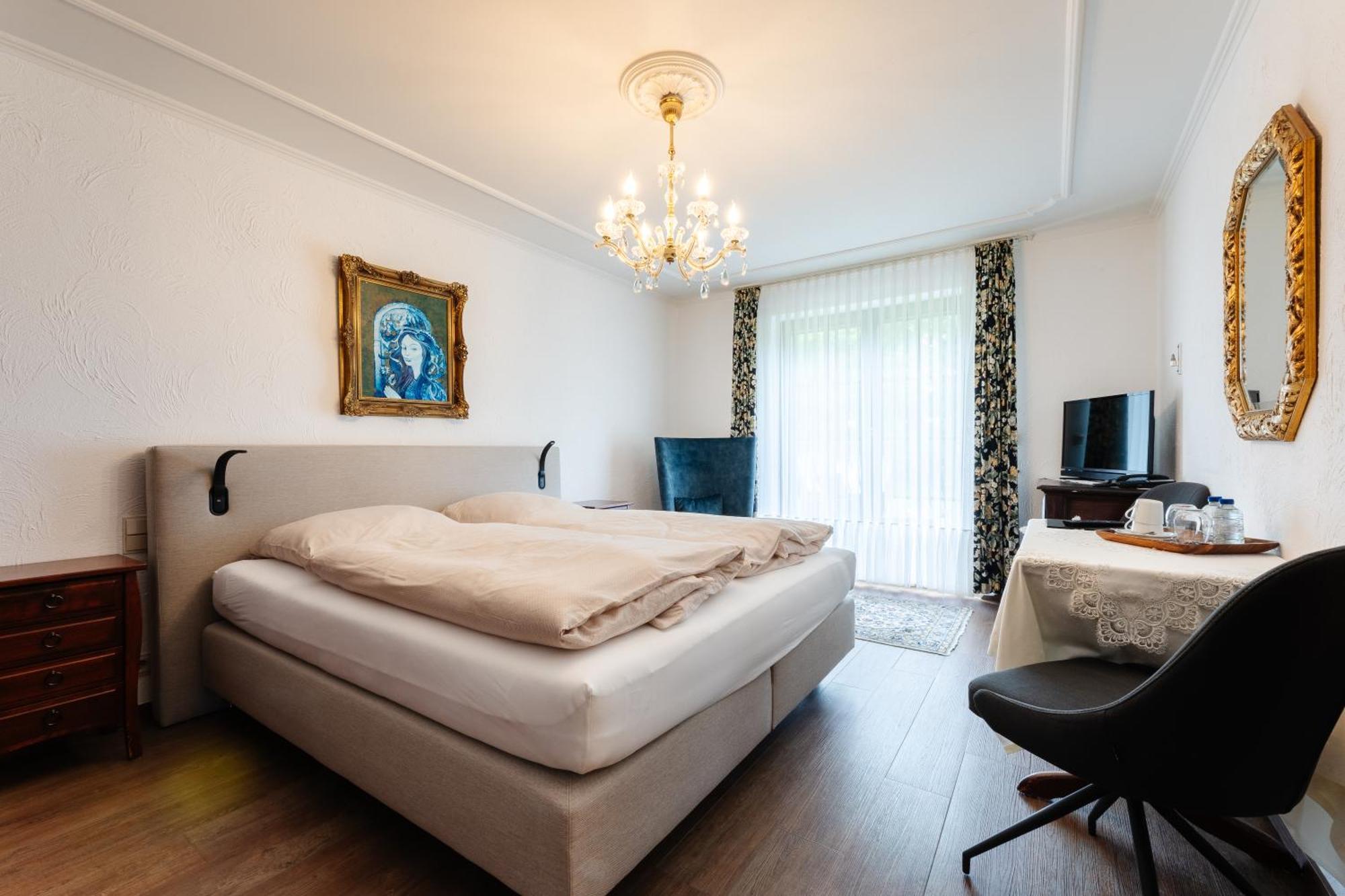 Hotel Steineweiher St. Vith Екстер'єр фото